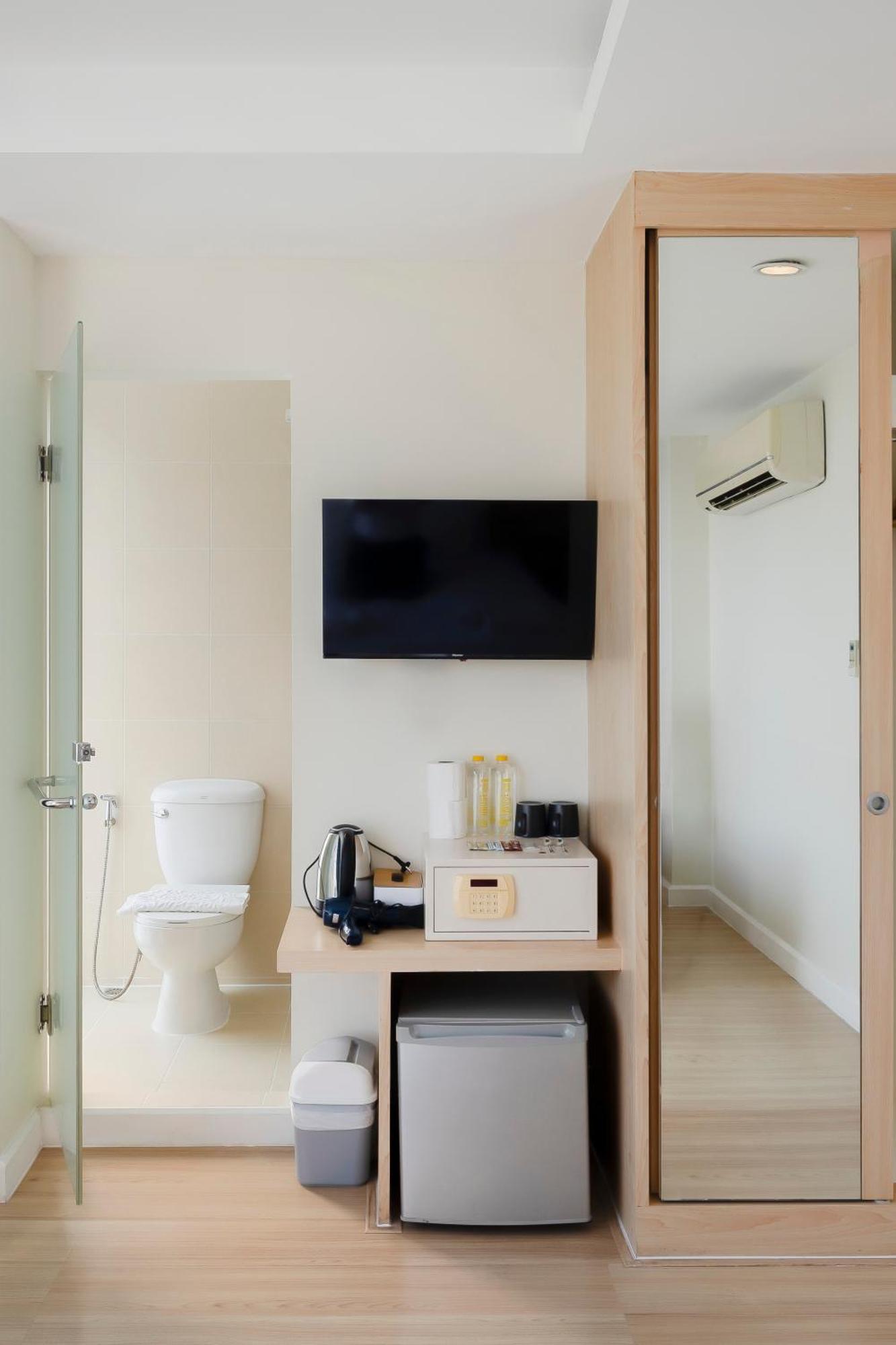 Gp House Express Sukhumvit 81 Hotel Bangkok Ngoại thất bức ảnh